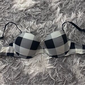 La Senza bra